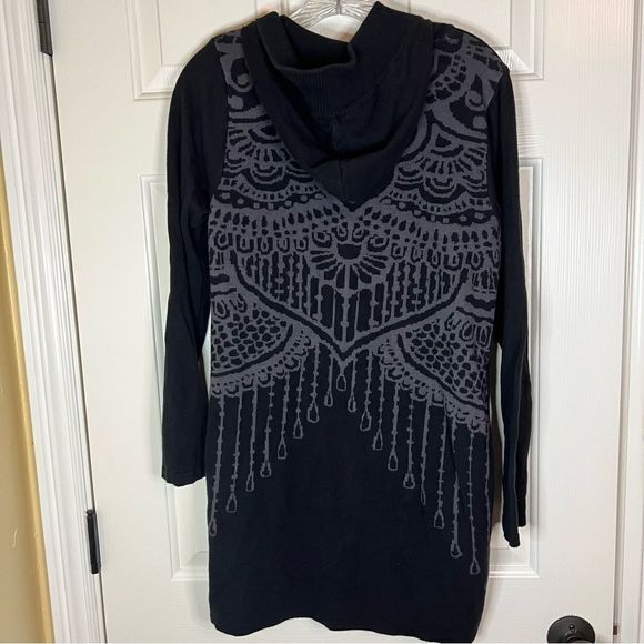 Prana Long Full Zip Black Tunic Sweater Duster Misha‎ Design on Back Size Med - Picture 5 of 7